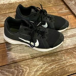 Kids Nike Downshifter 8